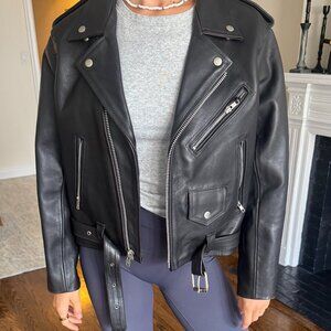 Women’s Real Leather Jacket – Size S/M – TORONERO Argentina